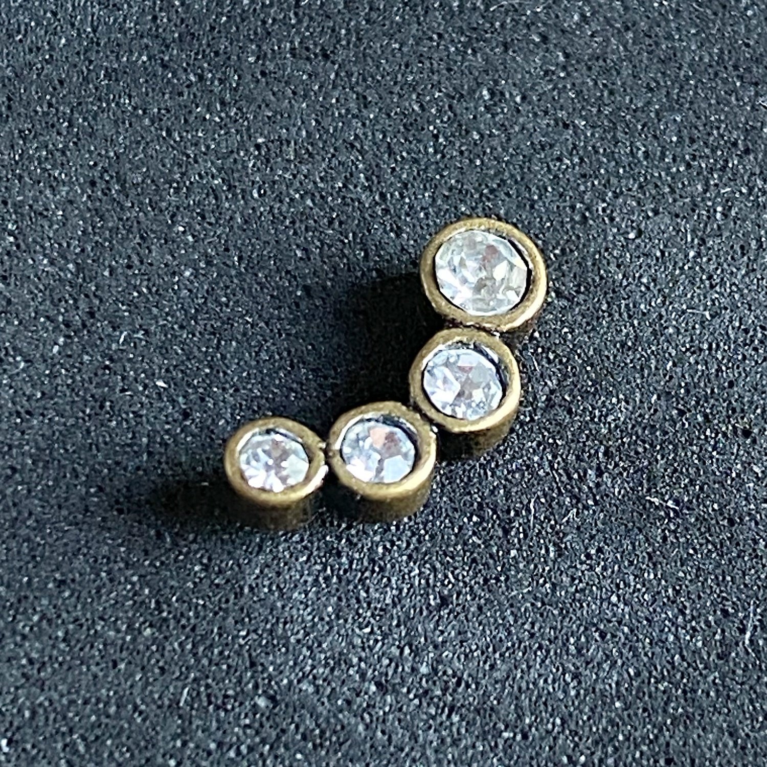 Hélix cobre 4 brillantes semicírculo blanco