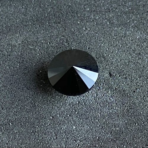 Hélix brillante 8mm. negro