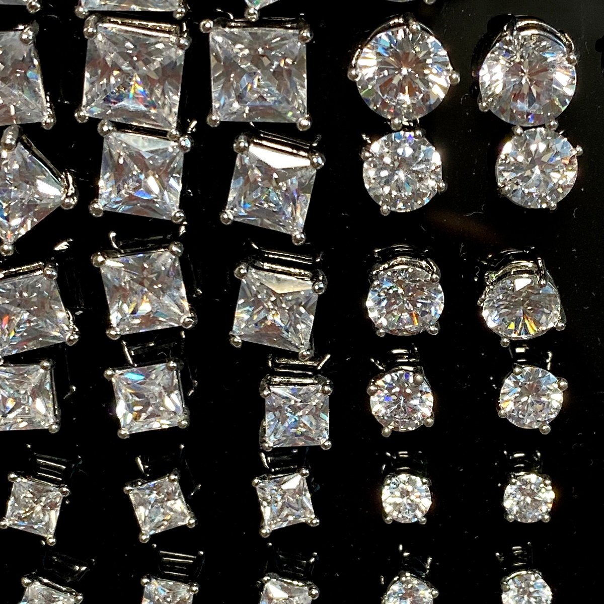 Pendiente acero quirúrgico con zirconias