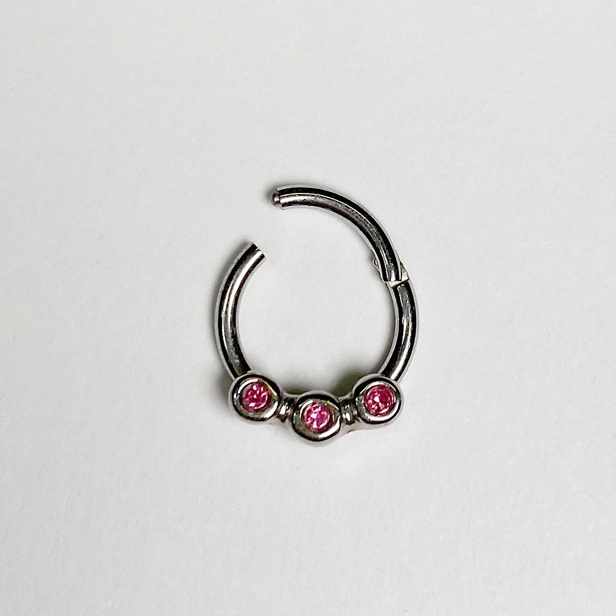 Aro bisagra acero quirúrgico con 3 zirconias