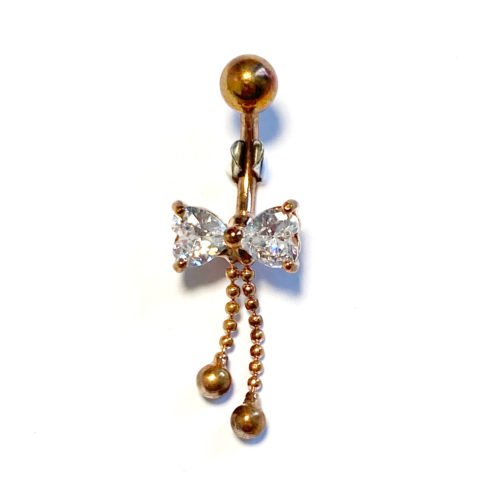 Navel con bisutería