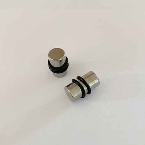 Plug de acero quirúrgico con gomas