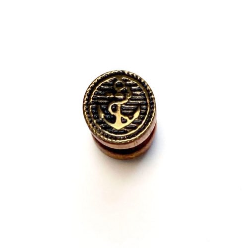 Falso dilatador de madera + ancla