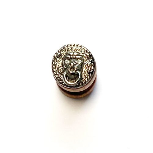 Falso dilatador de madera + león plateado