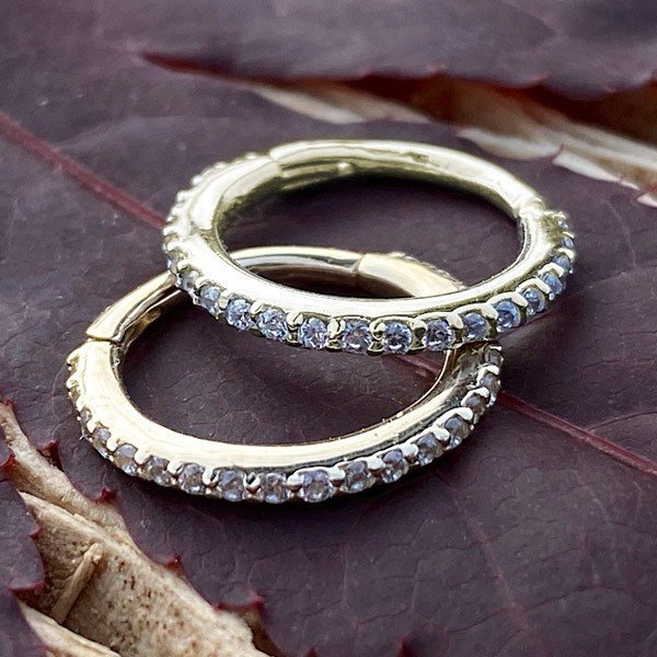 Aro de oro macizo 14 Kt. con Zirconias cúbicas - Imagen 3