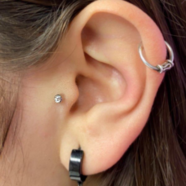 Top de titanio con 1 Zirconia premium - Imagen 2