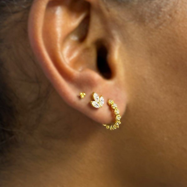 Piercing de lóbulo. ZUK Tattoo Lleida