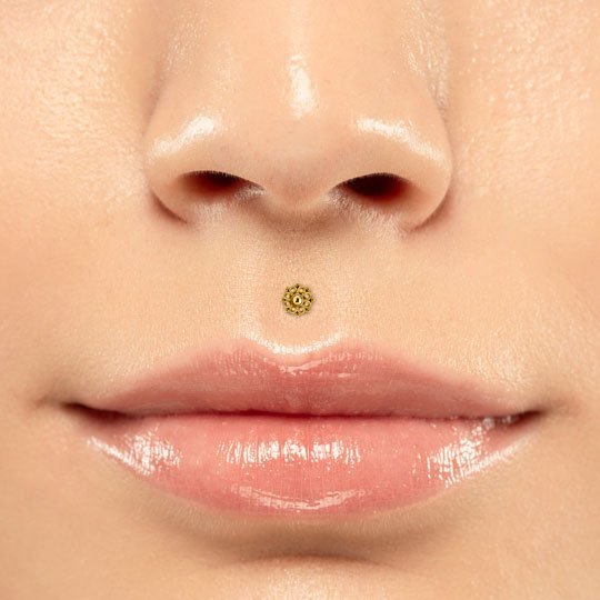 Top con baño de oro, forma de flor estilo tribal - Imagen 2