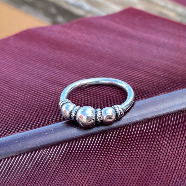 Aro étnico de acero con bisagra - Imagen 3