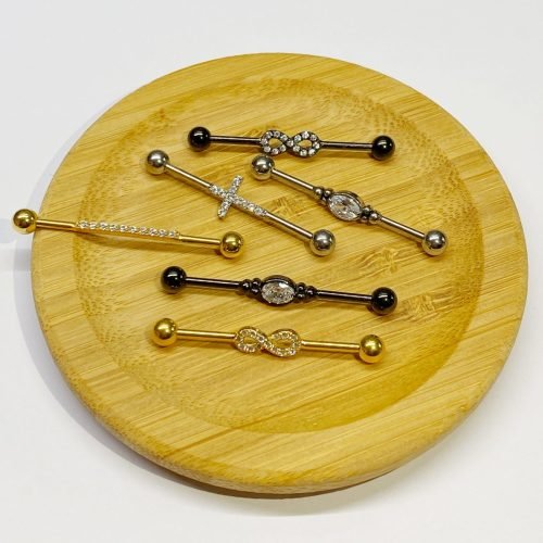 Alternative view of Piercing industrial negro con 10 zirconias