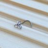 Nostril de titanio con 1 trinity y 3 zirconias premium